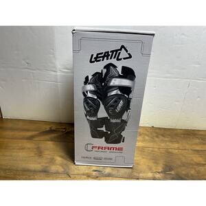 Leatt C Frame Carbon Knee Braces S/M 5014101001